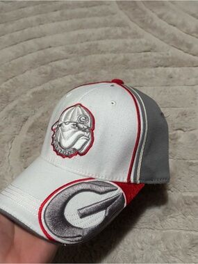 Georgia Bulldogs Hat Mens One Size White Gray Red Stretch Cap College NCAA Big G